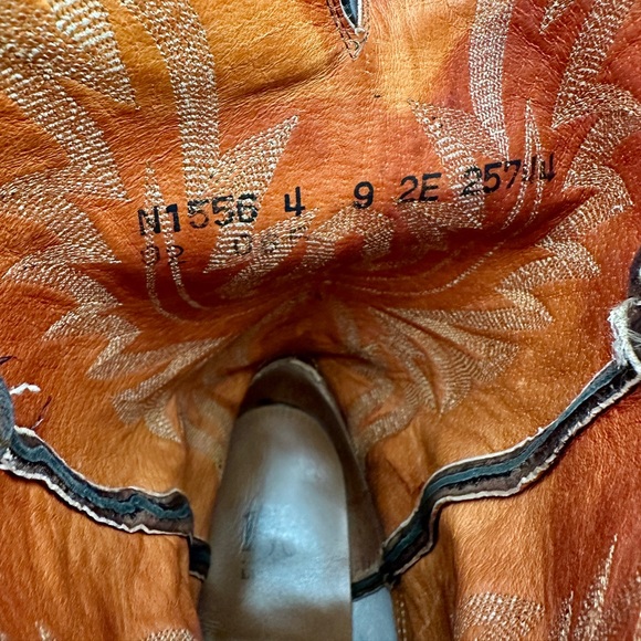 Men’s Lucchese Boots - Picture 2 of 6